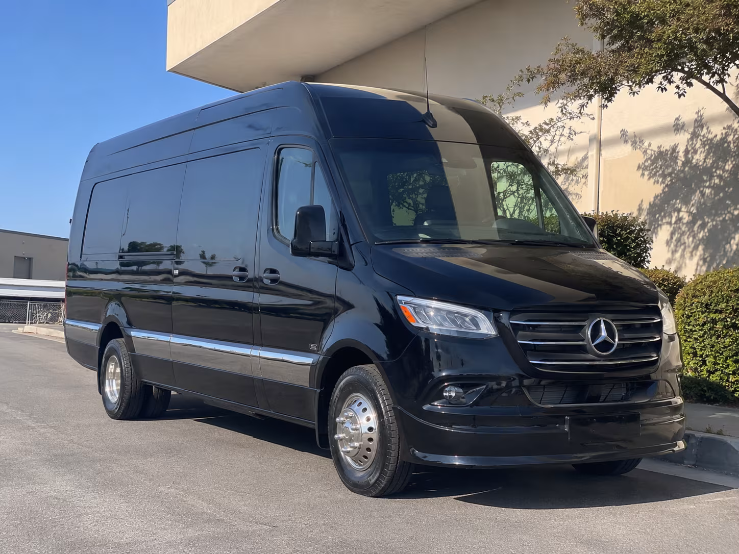 bus rental options for cedar park trips