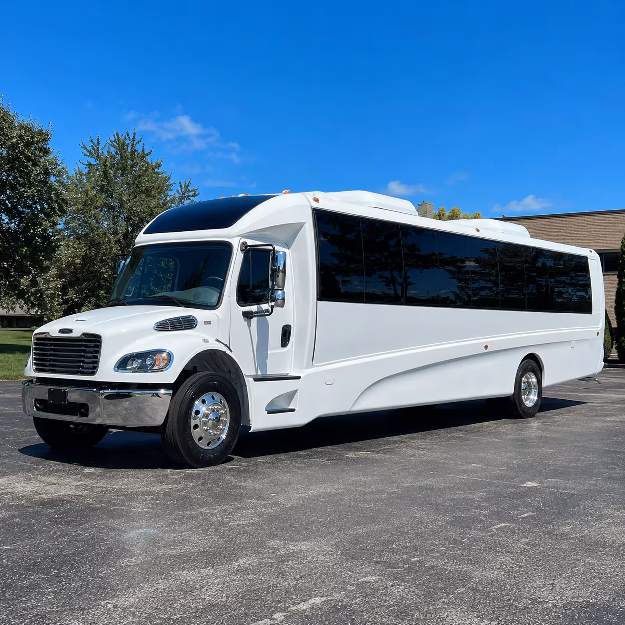 cedar park 18 passenger minibus