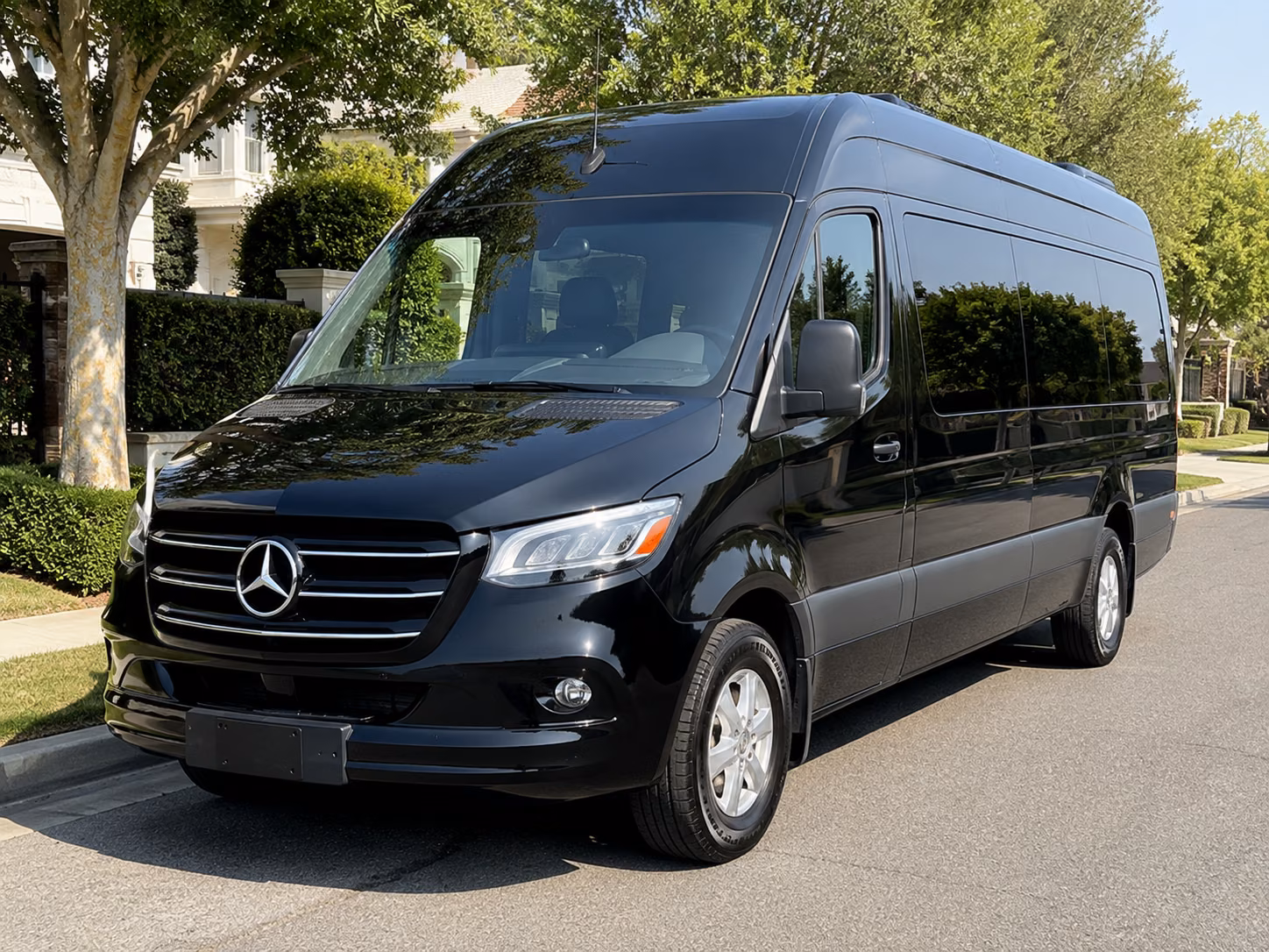 find the perfect transportation for your next airport transfer 2
