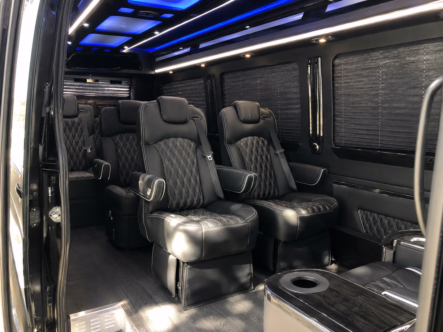 find the perfect transportation for your next convention or trade show 3