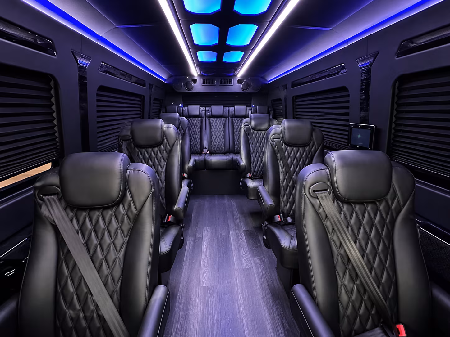 find the perfect transportation for your next corporate event 1