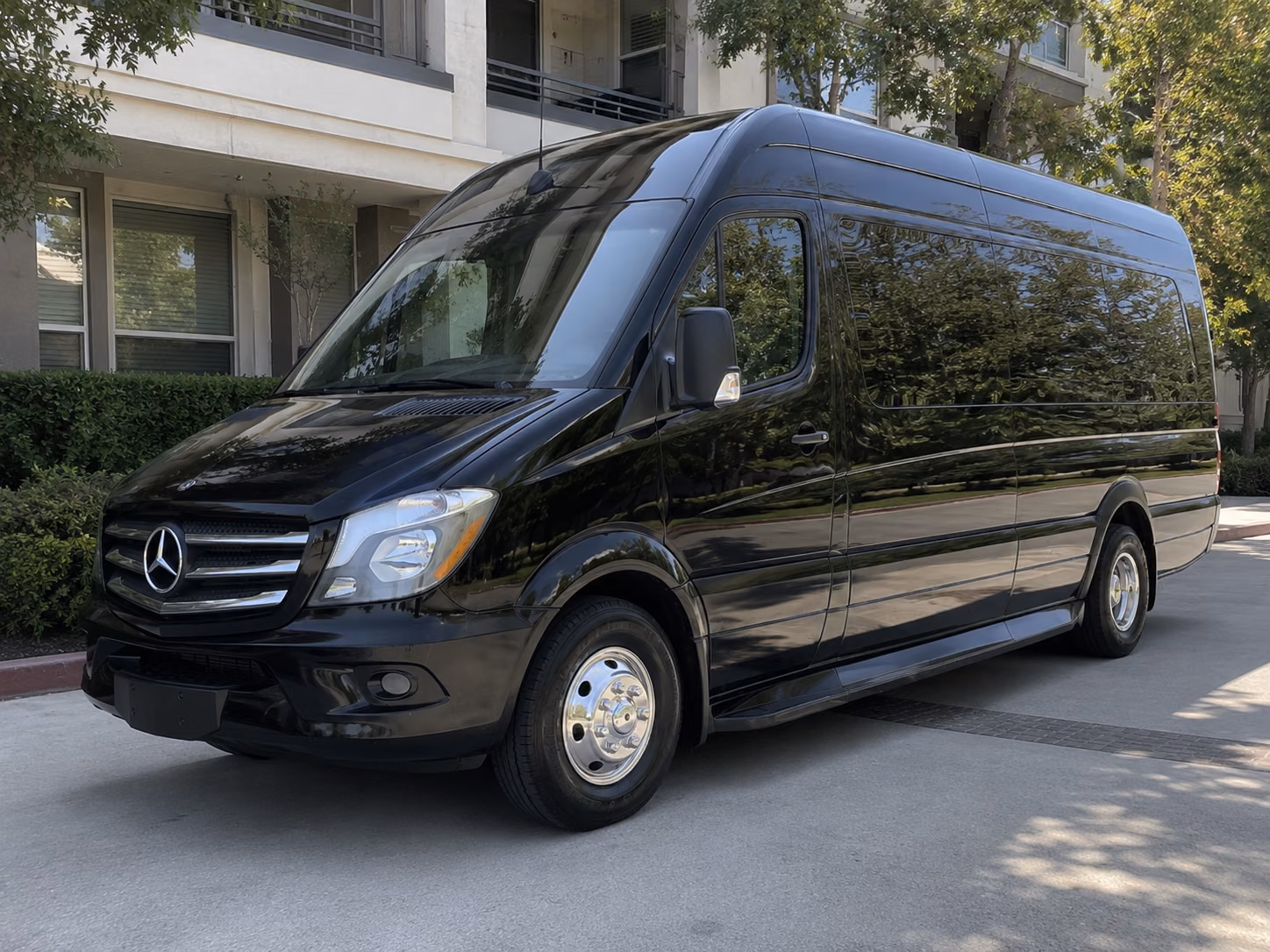 sprinter van and minibus rentals for small corporate groups in cedar park